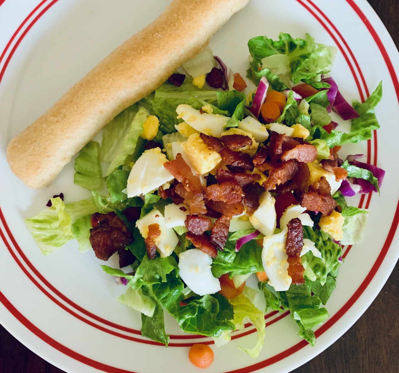 picture of bacon and egg chef salad