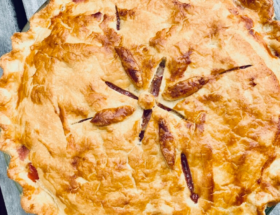Rustic Strawberry Rhubarb Pie