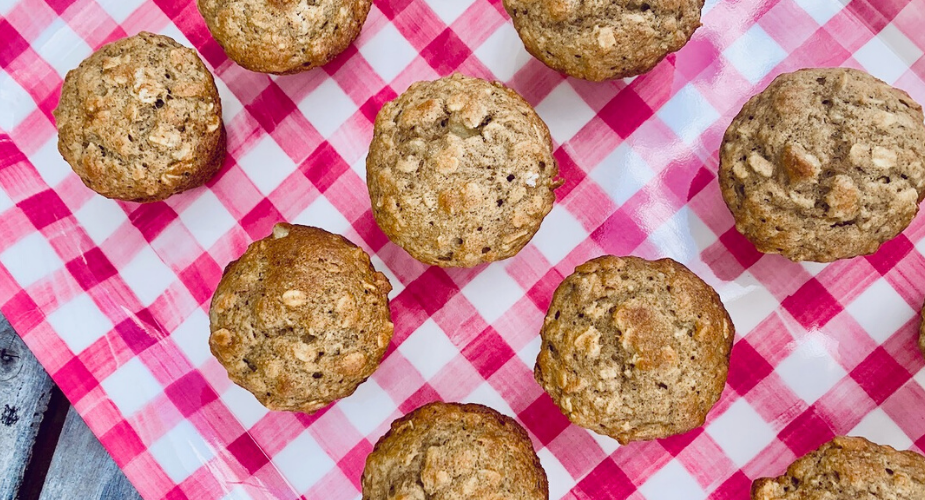 banana oat muffins